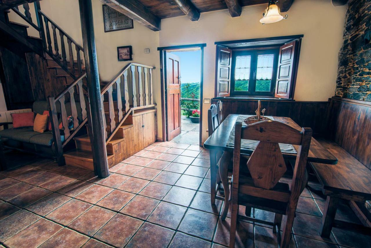 Apartamentos Rurales Casa Riveras Santa Eulalia de Oscos Esterno foto